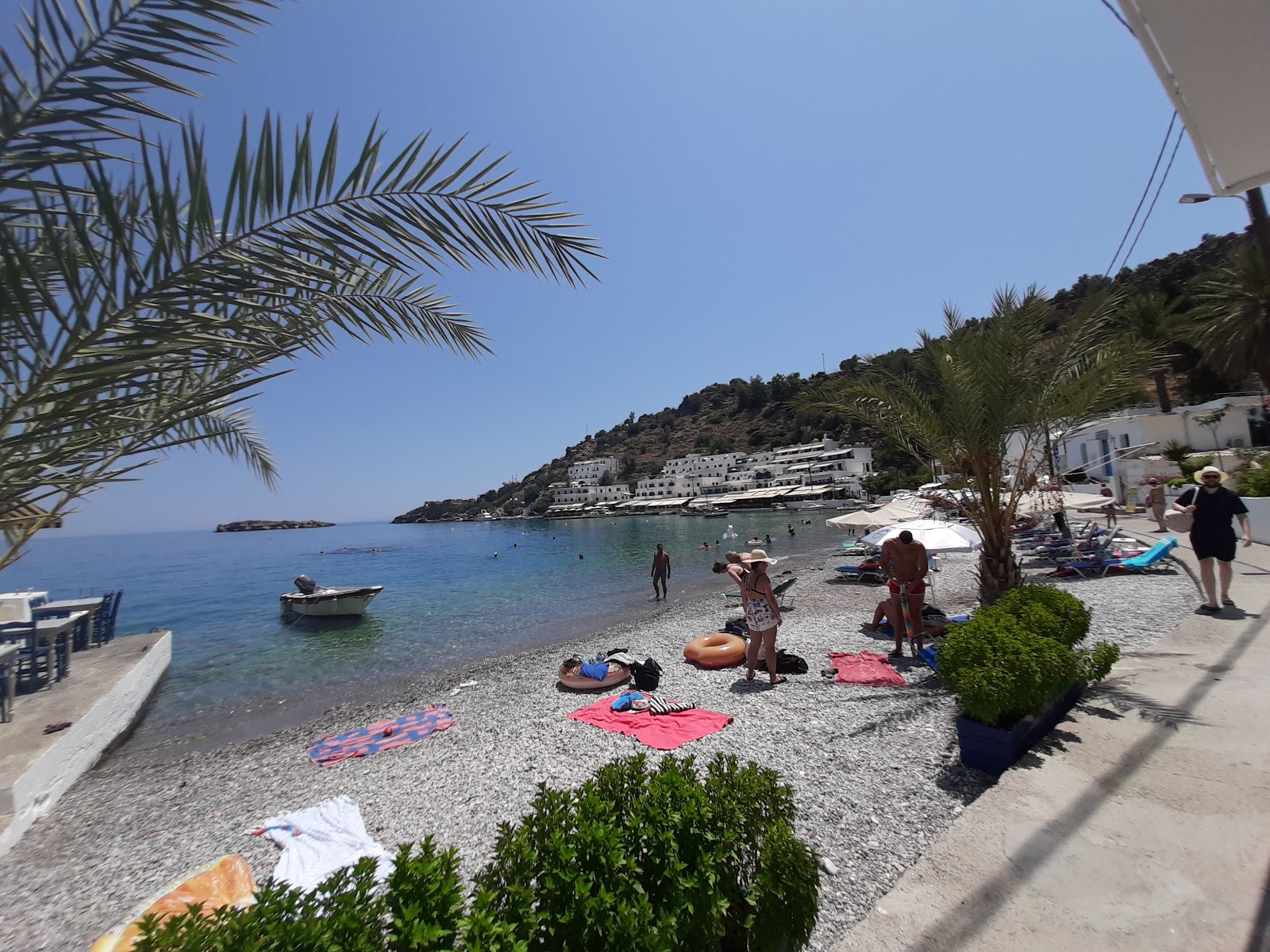 Loutro beach的照片 - 受到放松专家欢迎的热门地点