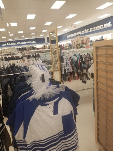 Department Store «Marshalls and HomeGoods», reviews and photos, 265 S Broadway, Salem, NH 03079, USA