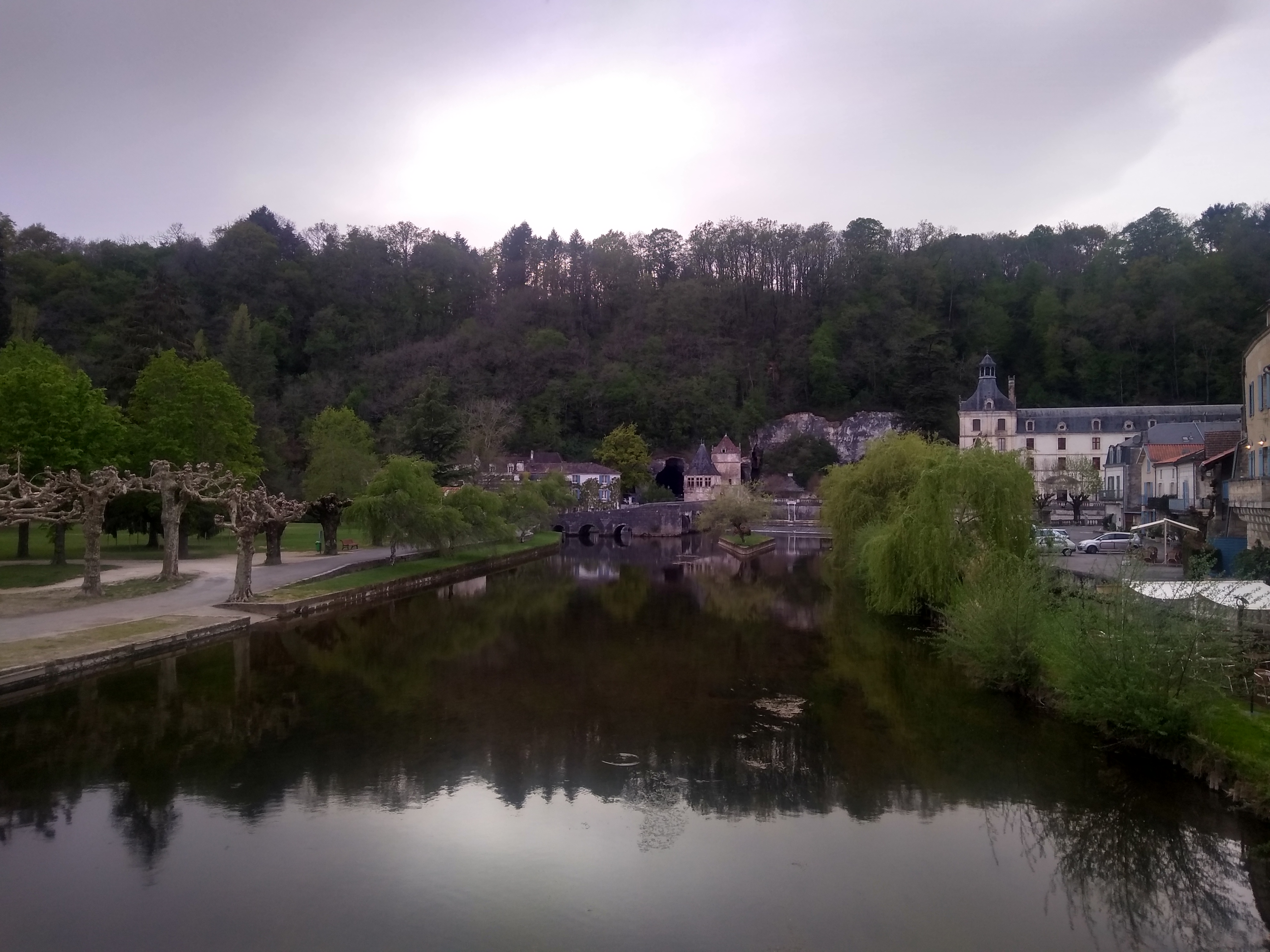 Photo n° 18 de l'avis de Jacques.h fait le 19/04/2019 à 19:55