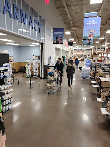 Grocery Store «Fred Meyer», reviews and photos, 1400 W Chinden Blvd, Meridian, ID 83646, USA