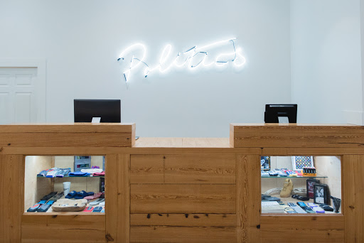 Shoe Store «Sneaker Politics», reviews and photos, 7566 Bluebonnet Blvd, Baton Rouge, LA 70810, USA