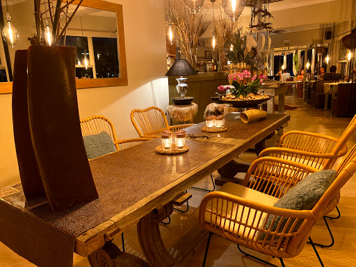 Restaurant Goli Port Vell.     Porto Petro