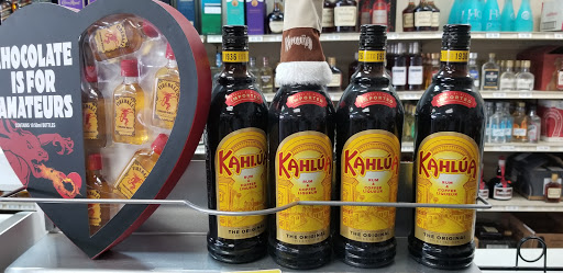 Liquor Store «USA Liquor Store», reviews and photos, 10022 Long Point Rd, Houston, TX 77055, USA