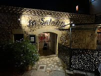 Photos du propriétaire du Restaurant La Saladelle à Gallargues-le-Montueux - n°1