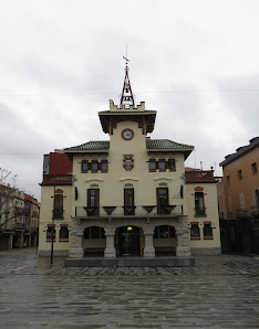 Ayuntamiento de San Celoni Plaça de la Vila, 1, 08470 Sant Celoni, Barcelona, España