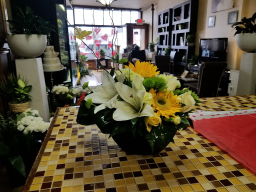 Florist «Battiste LaFleur Galleria», reviews and photos, 825 E Long St, Columbus, OH 43203, USA