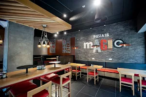 Pizza Hut Badaro image