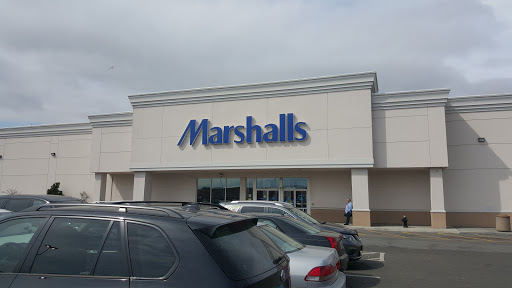 Shopping Mall «Bay Plaza Shopping Center», reviews and photos, 2100 Bartow Ave, Bronx, NY 10475, USA