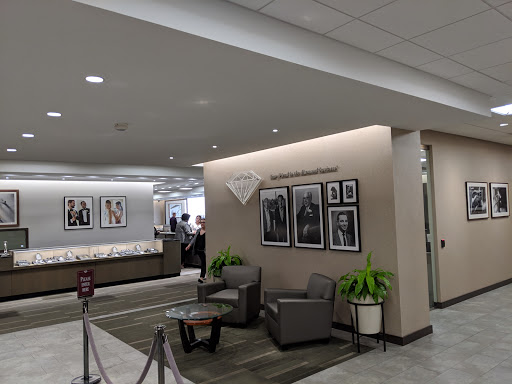 Jeweler «Shane Co.», reviews and photos, 9643 Olive Blvd, Olivette, MO 63132, USA