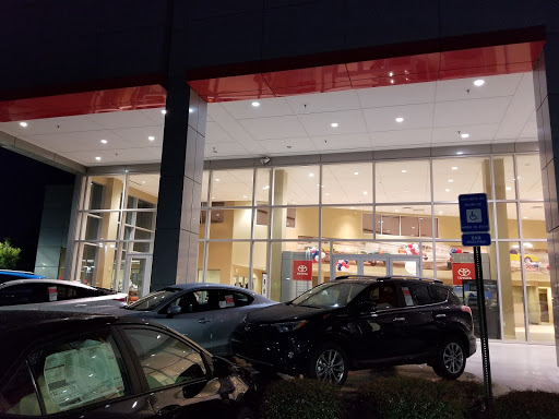 Toyota Dealer «Nalley Toyota Stonecrest», reviews and photos, 7969 Mall Pkwy, Lithonia, GA 30038, USA