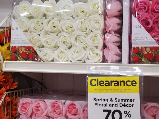 Shopping Mall «The Eureka Mall», reviews and photos, 800 W Harris St, Eureka, CA 95501, USA