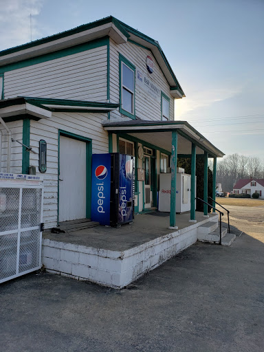 Grocery Store «B & R Market», reviews and photos, 18 Hickory Creek Rd, Louisa, VA 23093, USA