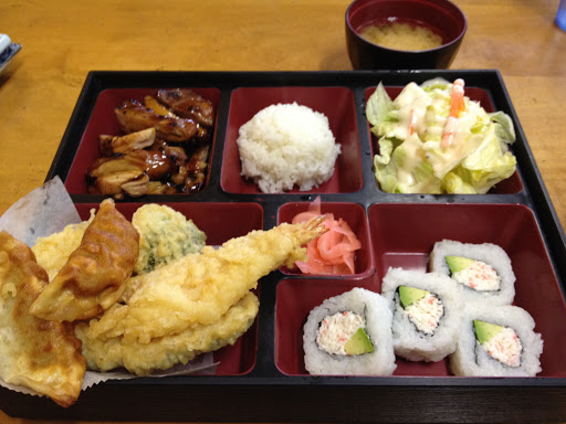 Shopping Mall «Olympic Village», reviews and photos, 5500 Olympic Dr NW, Gig Harbor, WA 98335, USA