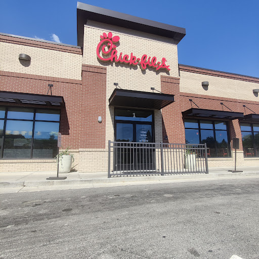 Shopping Mall «Brookfield Square», reviews and photos, 95 N Moorland Rd, Brookfield, WI 53005, USA