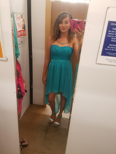 Thrift Store «Thrift Town», reviews and photos, 6328 Fair Oaks Blvd, Carmichael, CA 95608, USA