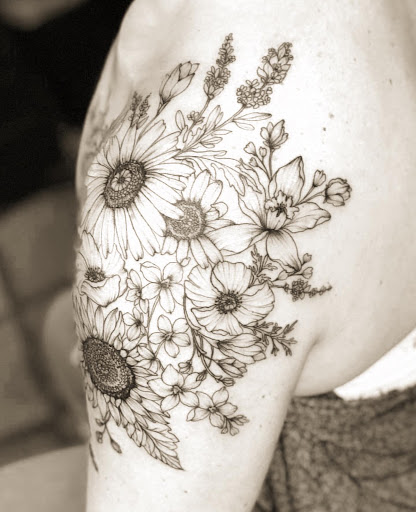 Tattoo Shop «Earthbound Tattoo», reviews and photos, 490 Orange Ave, Sand City, CA 93955, USA