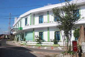 Yasmin Hotel Muntok image