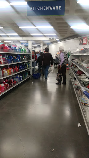 Thrift Store «Deseret Industries Thrift Store», reviews and photos, 2720 E 11th St, Los Angeles, CA 90023, USA
