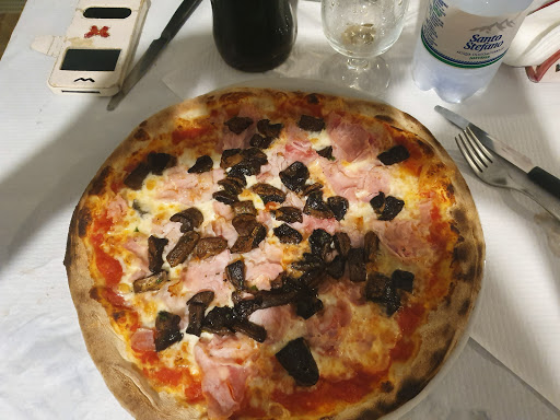 Pizzeria La Borgatella in Parrini, Città Metropolitana di Palermo