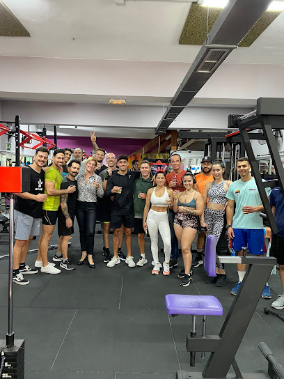 Isleta Fitness Center Canarias - C. Gordillo, 96, 35009 Las Palmas de Gran Canaria, Las Palmas, Spain