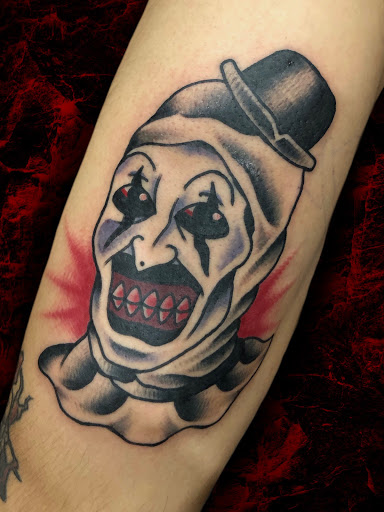 Tattoo Shop «Destiny Tattoo Studio», reviews and photos, 1822 NJ-35, South Amboy, NJ 08879, USA