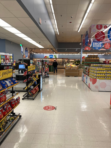 Grocery Store «Price Rite of York», reviews and photos, 2142 S Queen St, York, PA 17403, USA