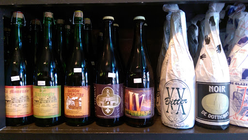 Liquor Store «Louisville Beer Store», reviews and photos, 746 E Market St, Louisville, KY 40202, USA