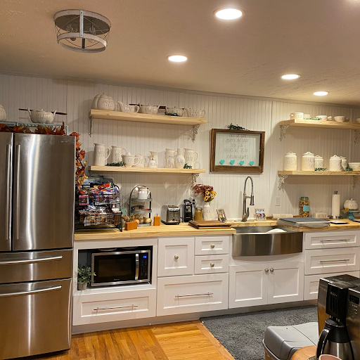 Used Furniture Store «The Re-Store Warehouse», reviews and photos