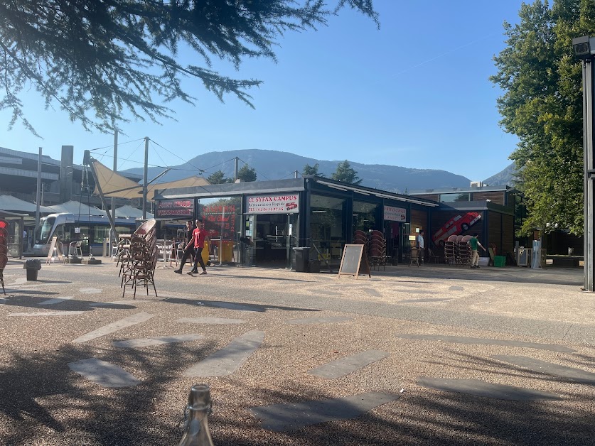 Camping Campus à Gières (Isère 38)