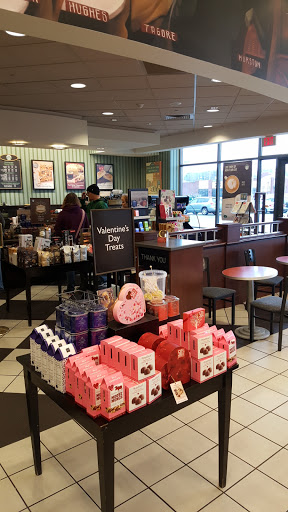 Book Store «Barnes & Noble», reviews and photos, 1980 N Dixie Hwy, Elizabethtown, KY 42701, USA