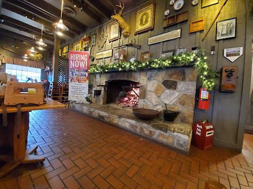 American Restaurant «Cracker Barrel Old Country Store», reviews and photos, 675 Buford Hwy, Cumming, GA 30040, USA
