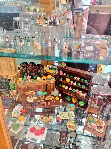 Larrianne s Small Wonders