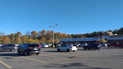 Shopping Mall «North Andover Mall», reviews and photos, 350 Winthrop Ave, North Andover, MA 01845, USA