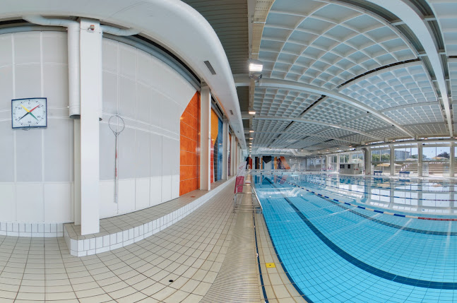 Rezensionen über School Swimming De Genève in Genf - Schule