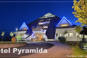 Spa Hotel Pyramida image