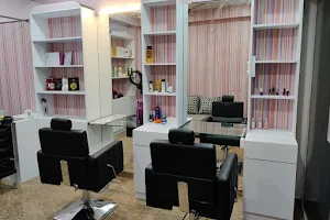 La'Soul Beauty Lounge (Exclusive For Women) image