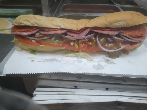 Restaurant «SUBWAY®Restaurants», reviews and photos, 1000 Cumberland Gap Pkwy, Corbin, KY 40701, USA