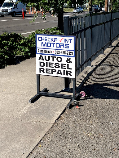 Auto Repair Shop «Checkpoint Motors», reviews and photos, 2001 S Beavercreek Rd, Oregon City, OR 97045, USA
