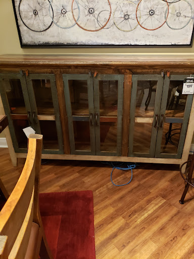 Furniture Store «Family Furniture & Mattress Galleries», reviews and photos, 8626 US-441, Leesburg, FL 34788, USA