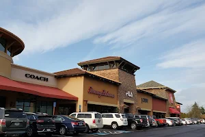 Tommy Bahama Outlet image