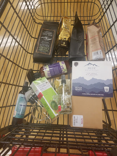 Department Store «T.J. Maxx», reviews and photos, 637 Lowell St, Peabody, MA 01960, USA