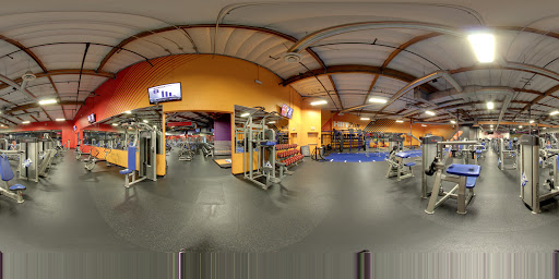 Health Club «Crunch - Riverside», reviews and photos, 10125 Hole Ave, Riverside, CA 92503, USA