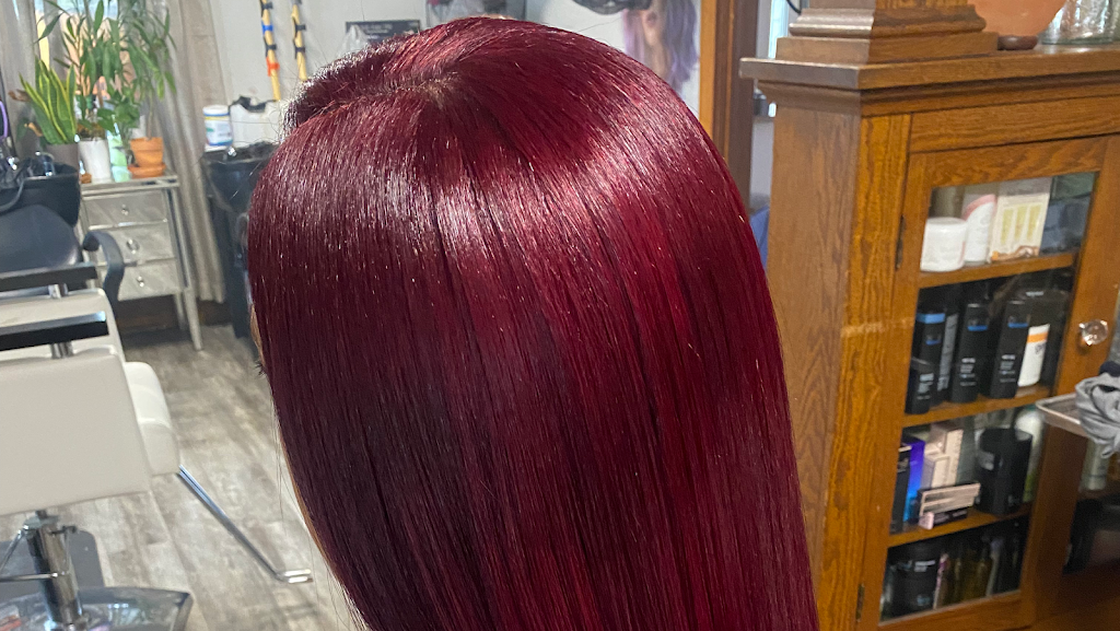 Glamour Me Salon 18360