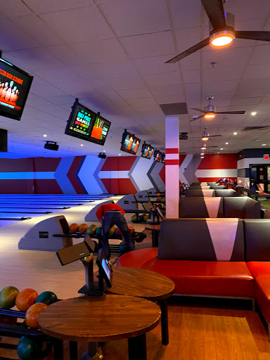 Bowling Alley «Bowlmor Long Island», reviews and photos, 895 Walt Whitman Rd, Melville, NY 11747, USA