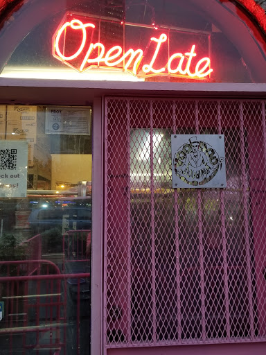 Donut Shop «Voodoo Doughnut», reviews and photos, 22 SW 3rd Ave, Portland, OR 97204, USA