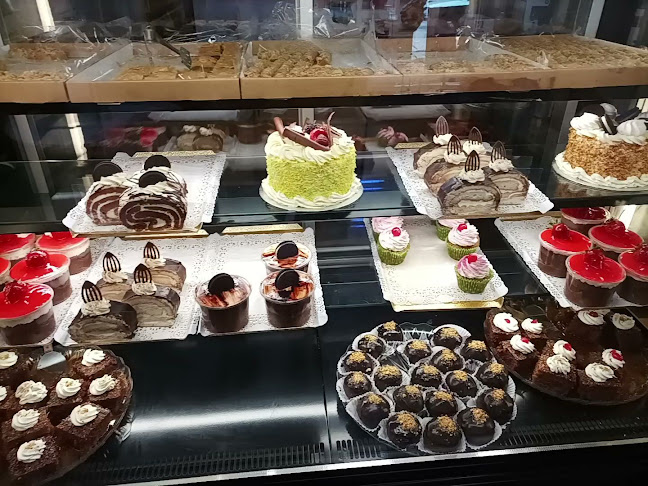 Med Cakes - Bakery