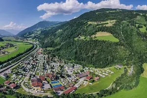 Aufenfeld - Erlebnis Resort Zillertal | Camping Apartments Erlebnis Park image