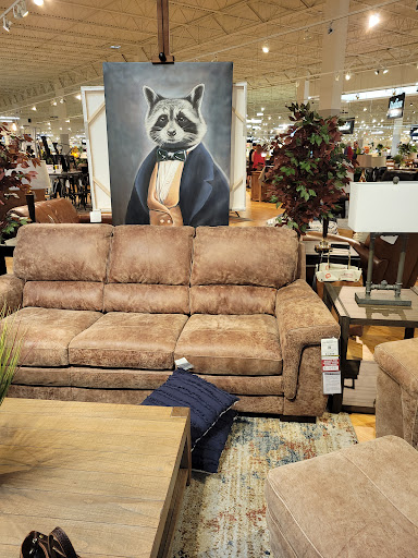 Furniture Store «American Furniture Warehouse», reviews and photos, 5801 N 99th Ave, Glendale, AZ 85305, USA