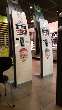 Atmosphère du Restauration rapide McDonald's à Pleumeleuc - n°5