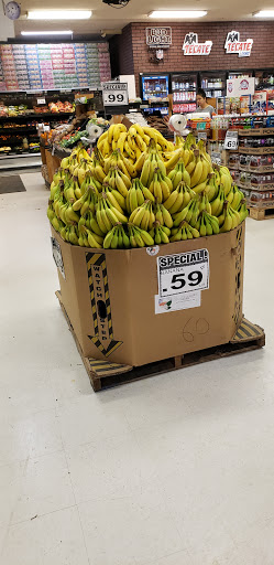 Grocery Store «Fiesta market», reviews and photos, 1611 N St, Firebaugh, CA 93622, USA